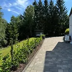 Max *