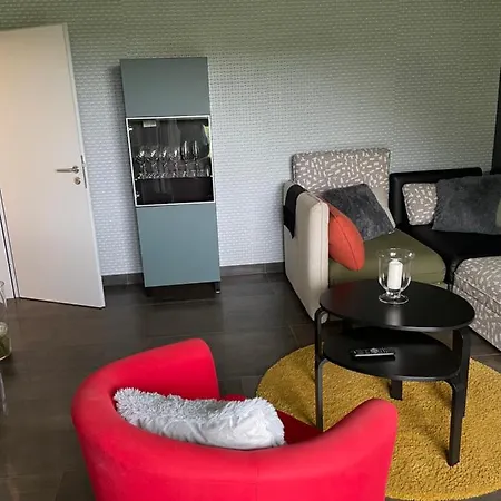 Apartment Max
